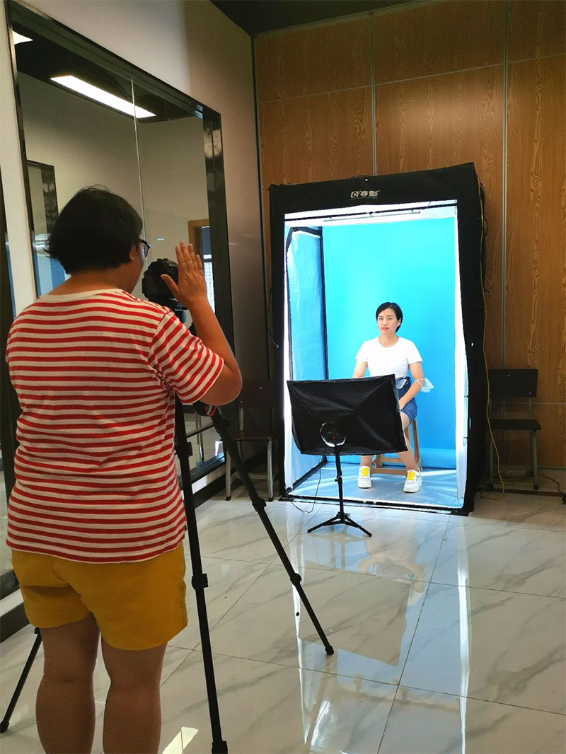 我校2019級成人教育畢業生圖像信息采集